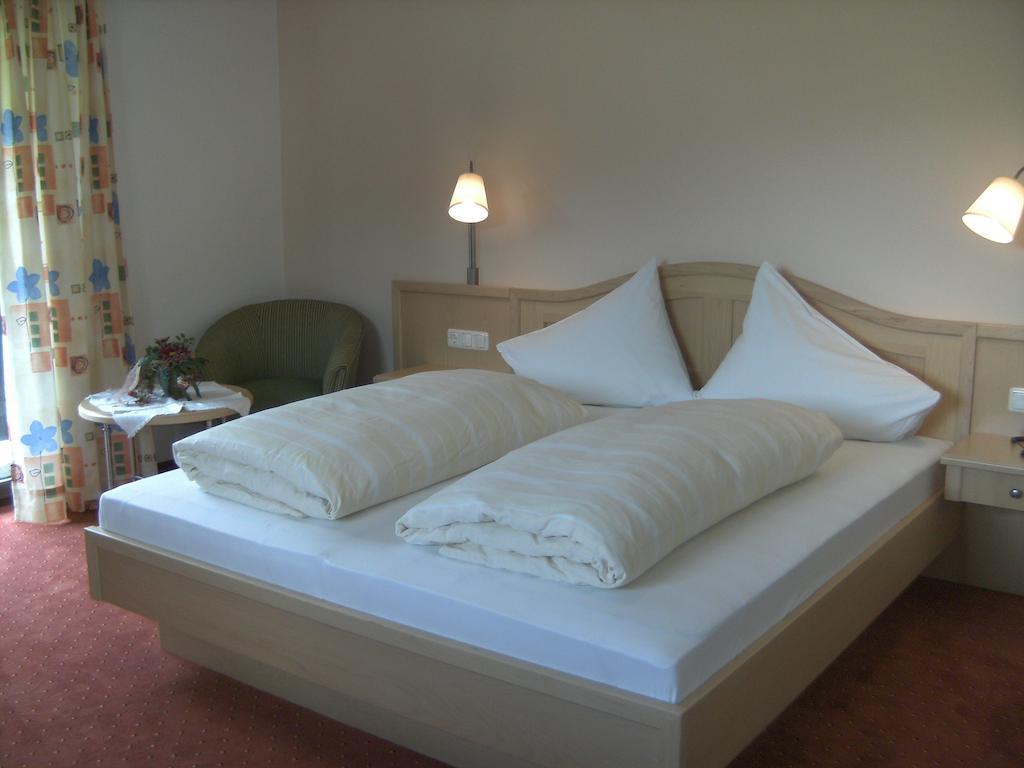 Hirzingerhof Hotel Westendorf Room photo